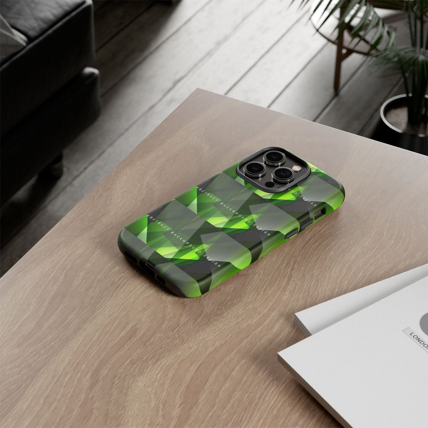 Green Geometric Phone Case — Abstract Triangular Pattern Tough Case