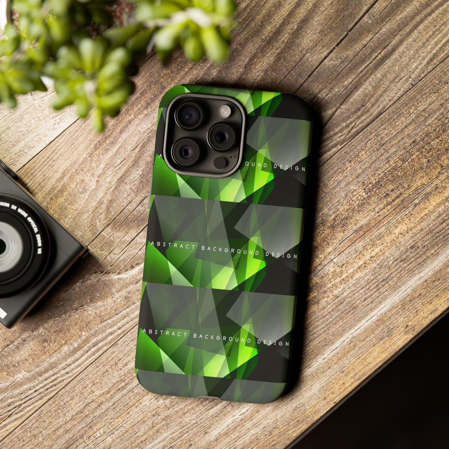 Green Geometric Phone Case — Abstract Triangular Pattern Tough Case